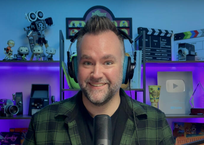 Dial Static logo white words in a bone-like font saying 'Dial Static'